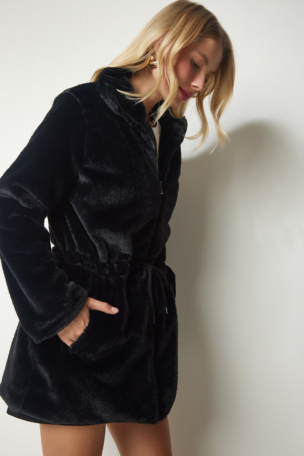 Happiness İstanbul Women's Black Zippered Oversized Sheepskin Plush Coat