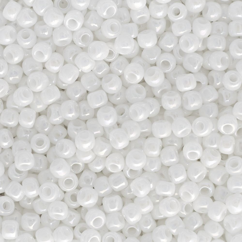 TOHO Co., Ltd. TOHO Round 11/0 (TR-11-401) č.111 - 35 g