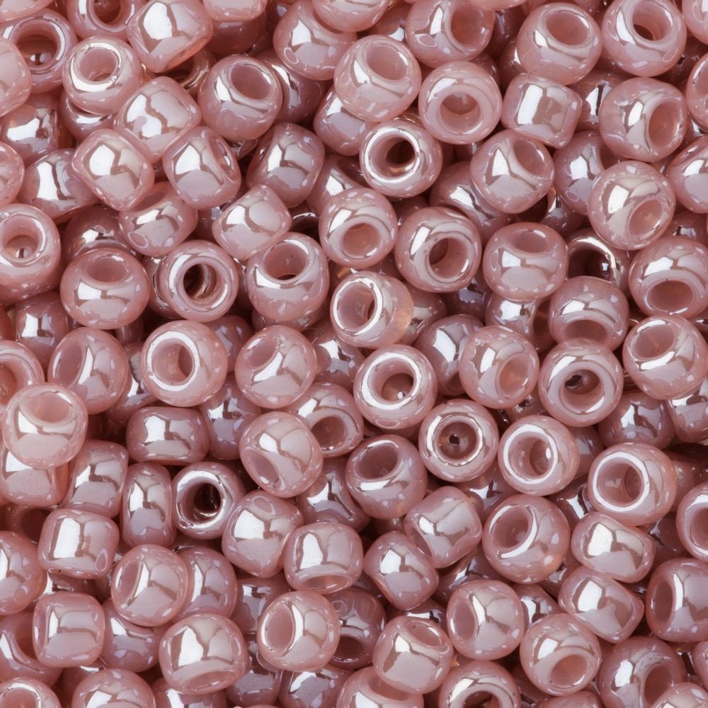 TOHO Co., Ltd. TOHO Round 8/0 (TR-08-151) č.380 - 35 g