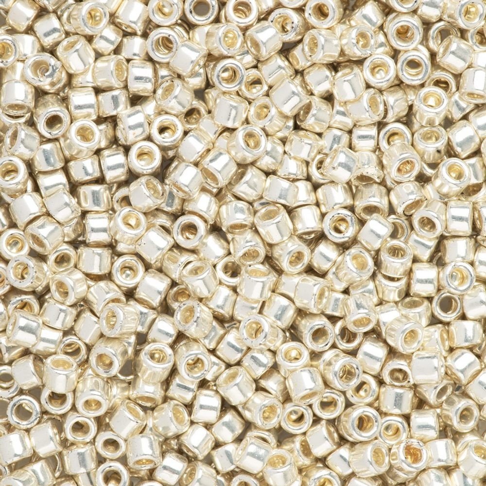 TOHO Co., Ltd. TOHO Treasure 11/0 (TT-01-558) č.532 - 25 g