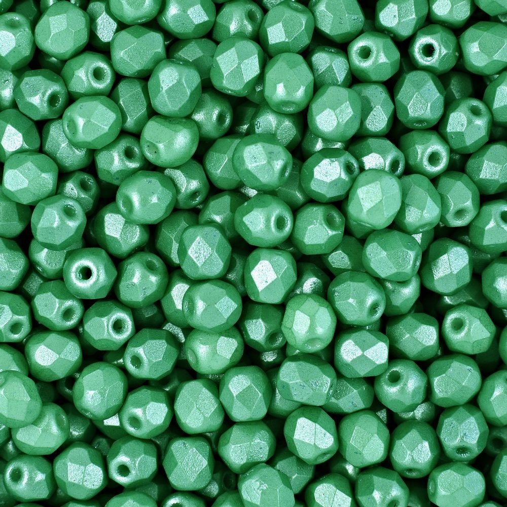 Broušené korálky 4mm Pearl Shine Light Green - 225 ks