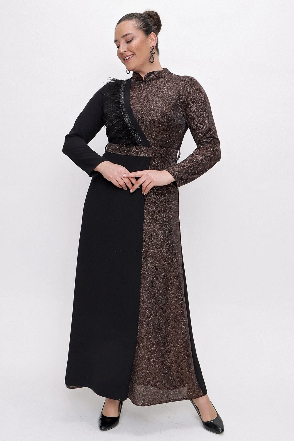 By Saygı A Big Size Collar Detail with Feather and Stones Belted Waist, Silvery Half Plus Size Long Dress Gold.
