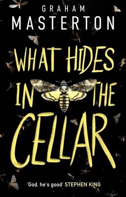 What Hides in the Cellar: Volume 4 (Masterton Graham)(Pevná vazba)