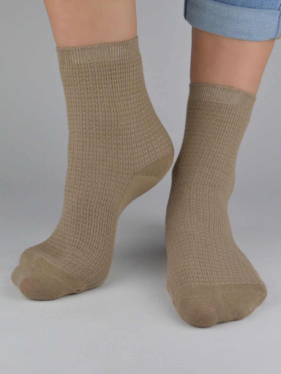 NOVITI Woman's Socks SB046-W-02