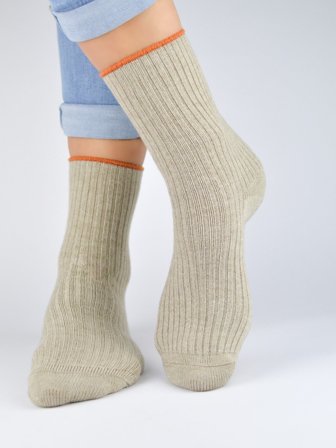 NOVITI Woman's Socks SB029-W-02