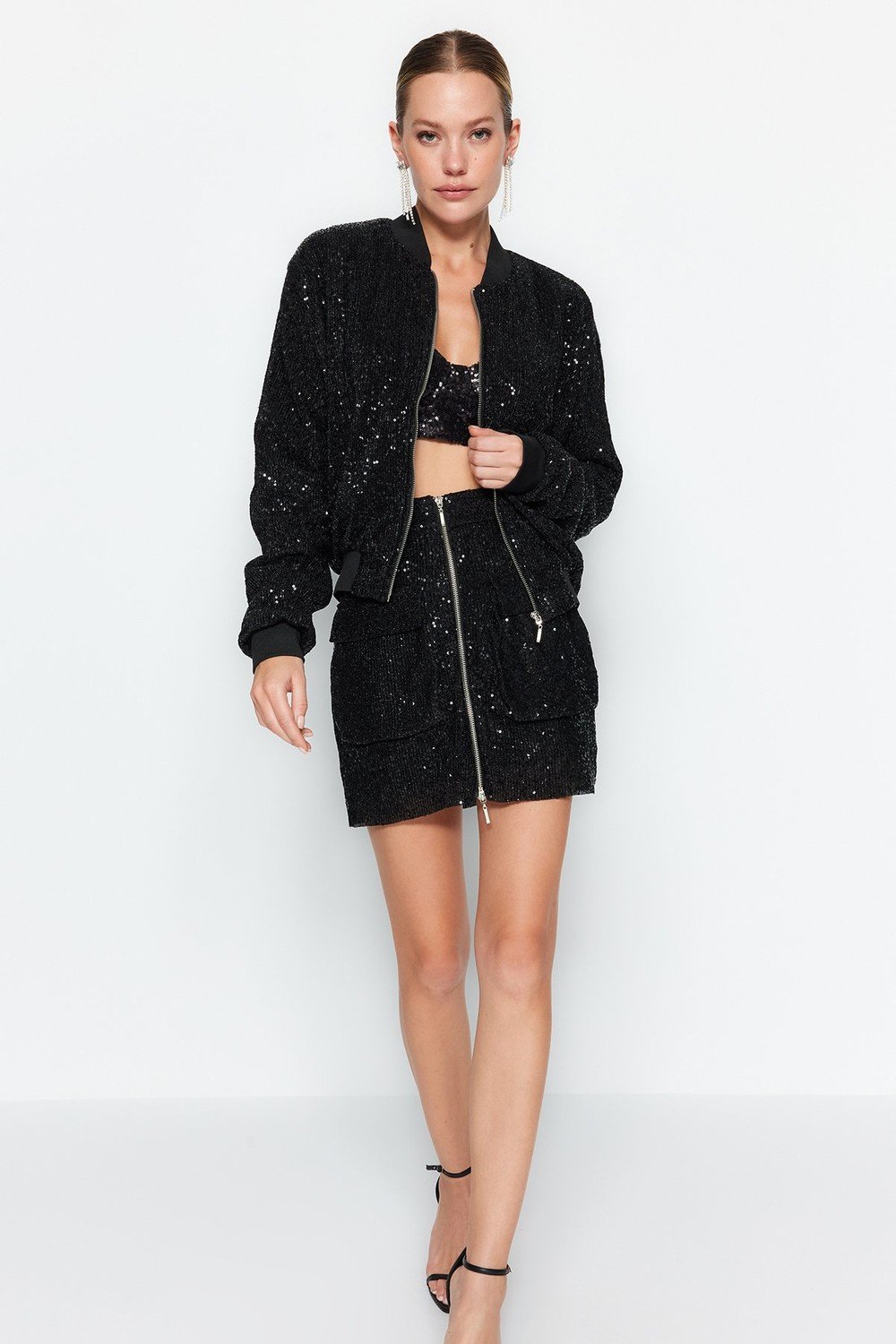 Trendyol Black Knitted Sparkly Sequin Sequin Bomber Jacket