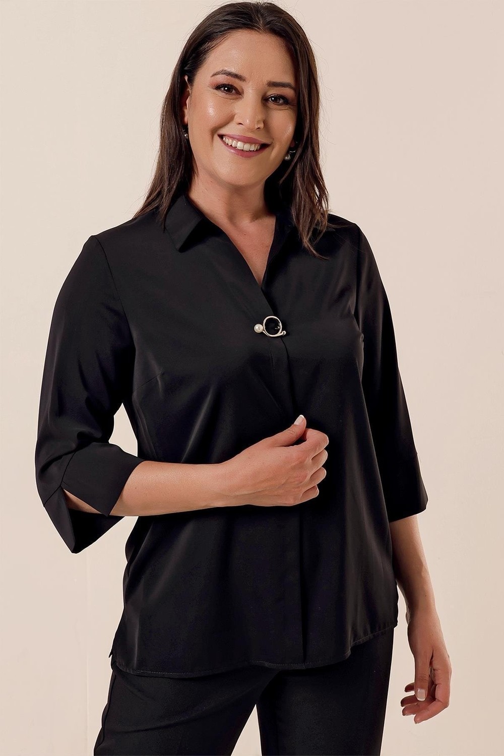 By Saygı Polo Neck With Brooch Quarter Sleeve Plus Size Blouse Black