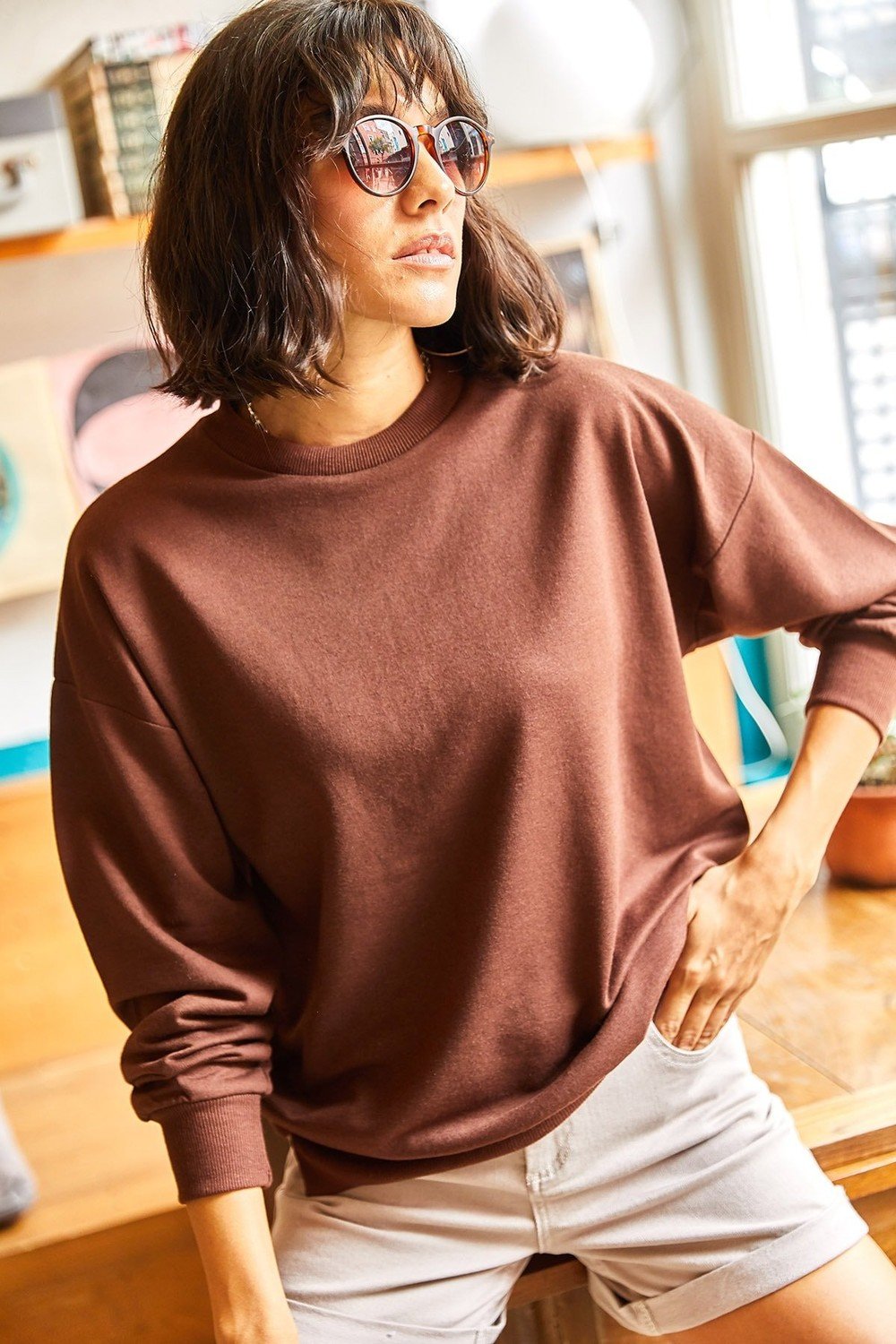 Olalook Women's Bitter Brown Crewneck Skirt With A Slit Basic Sweatshirt