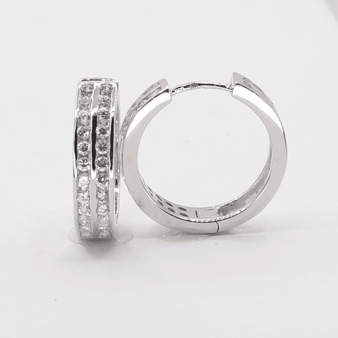 Stříbrné náušnice 105099