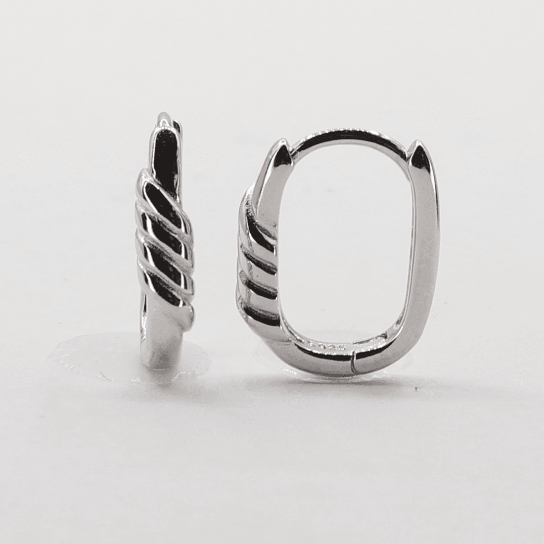 Stříbrné náušnice 105102