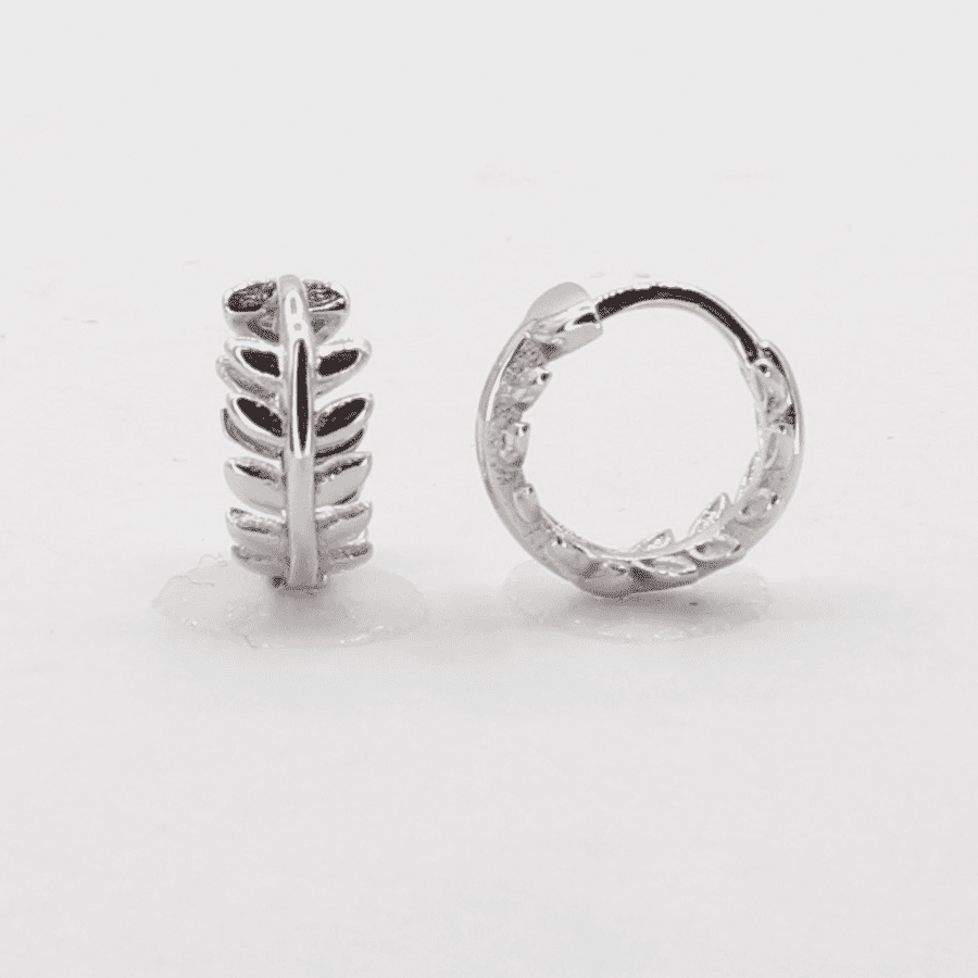 Stříbrné náušnice 105141