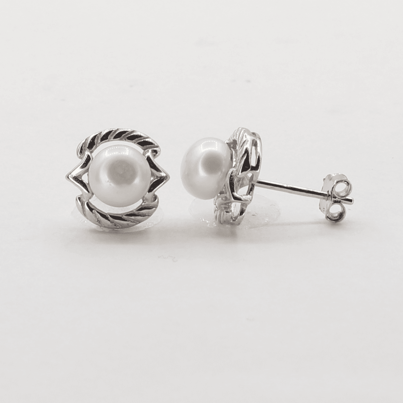 Stříbrné náušnice 105231