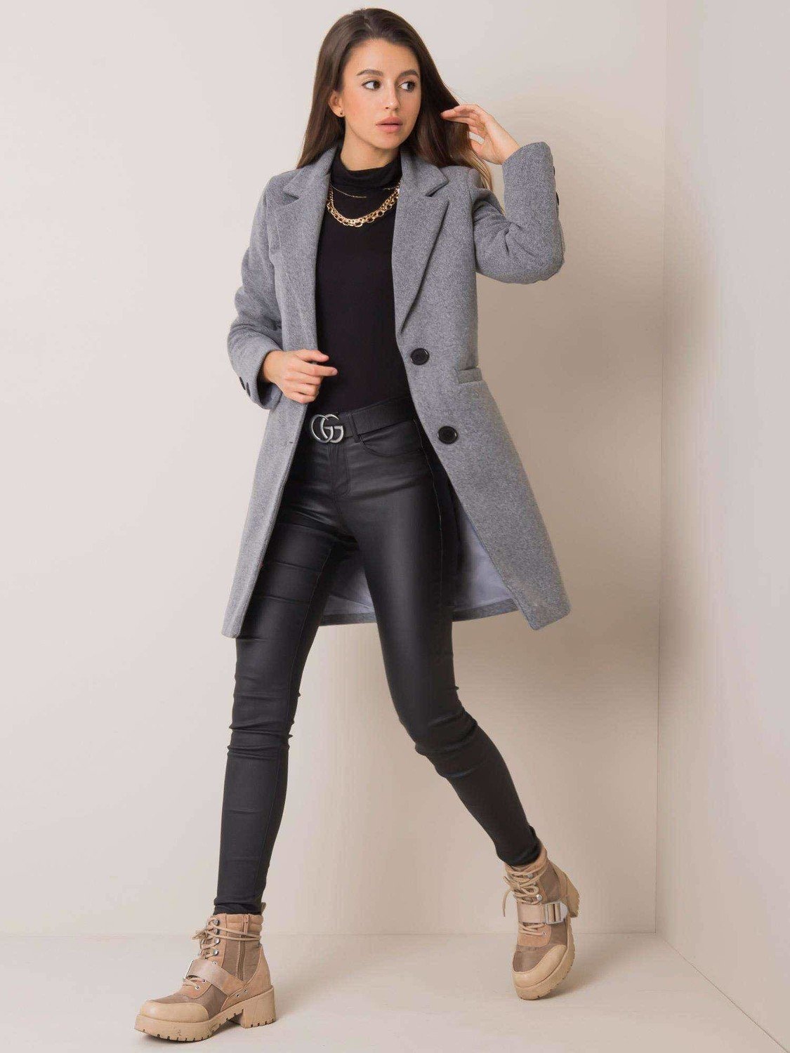 Grey coat Yups cwd0449. R03