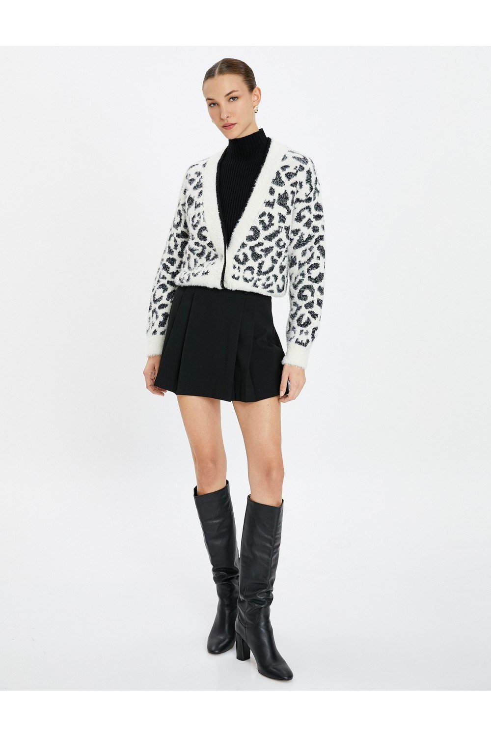 Koton Leopard Patterned Cardigan With Stones and Buttons V-neck