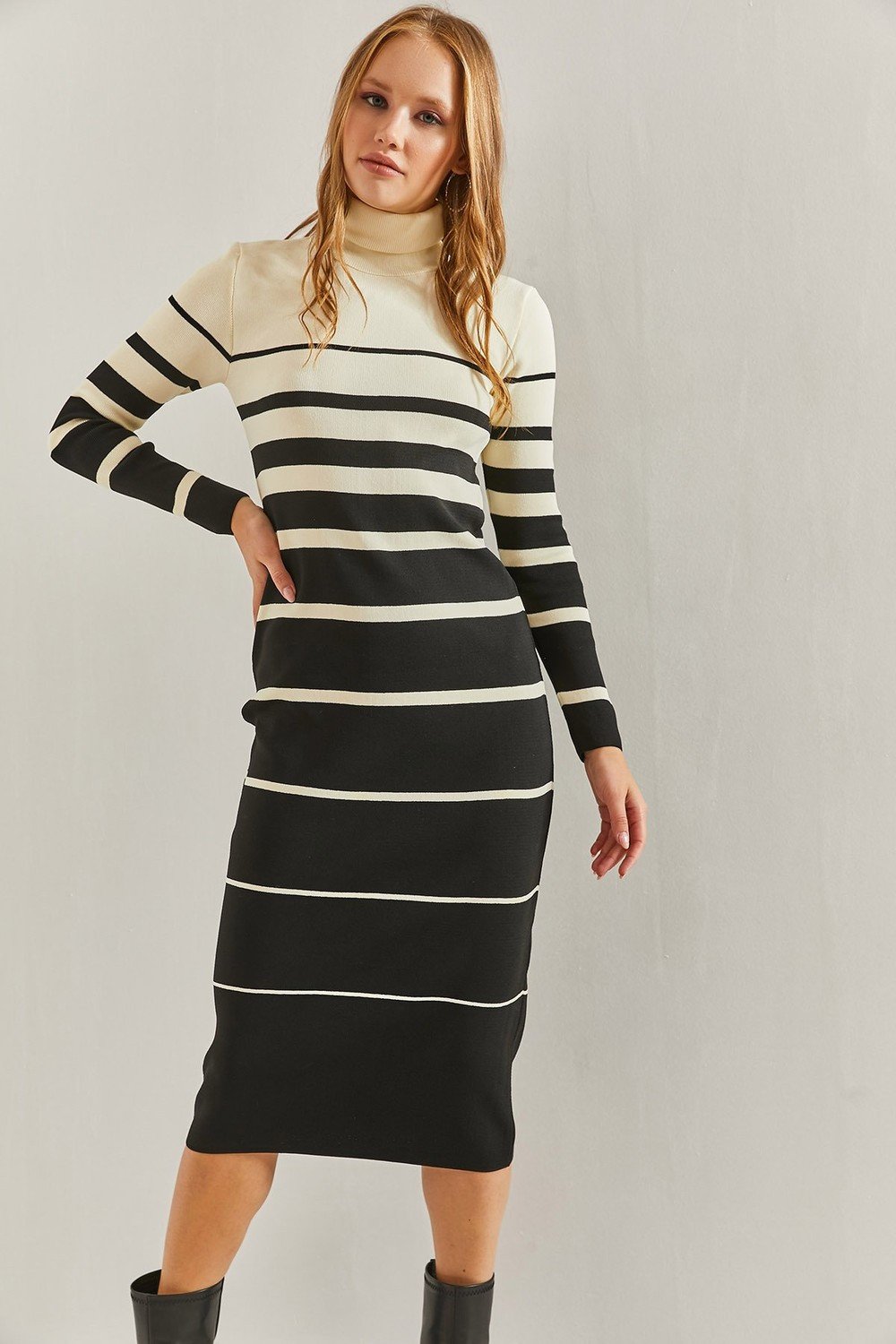 Bianco Lucci Women's Turtleneck Striped Long Knitwear Dress