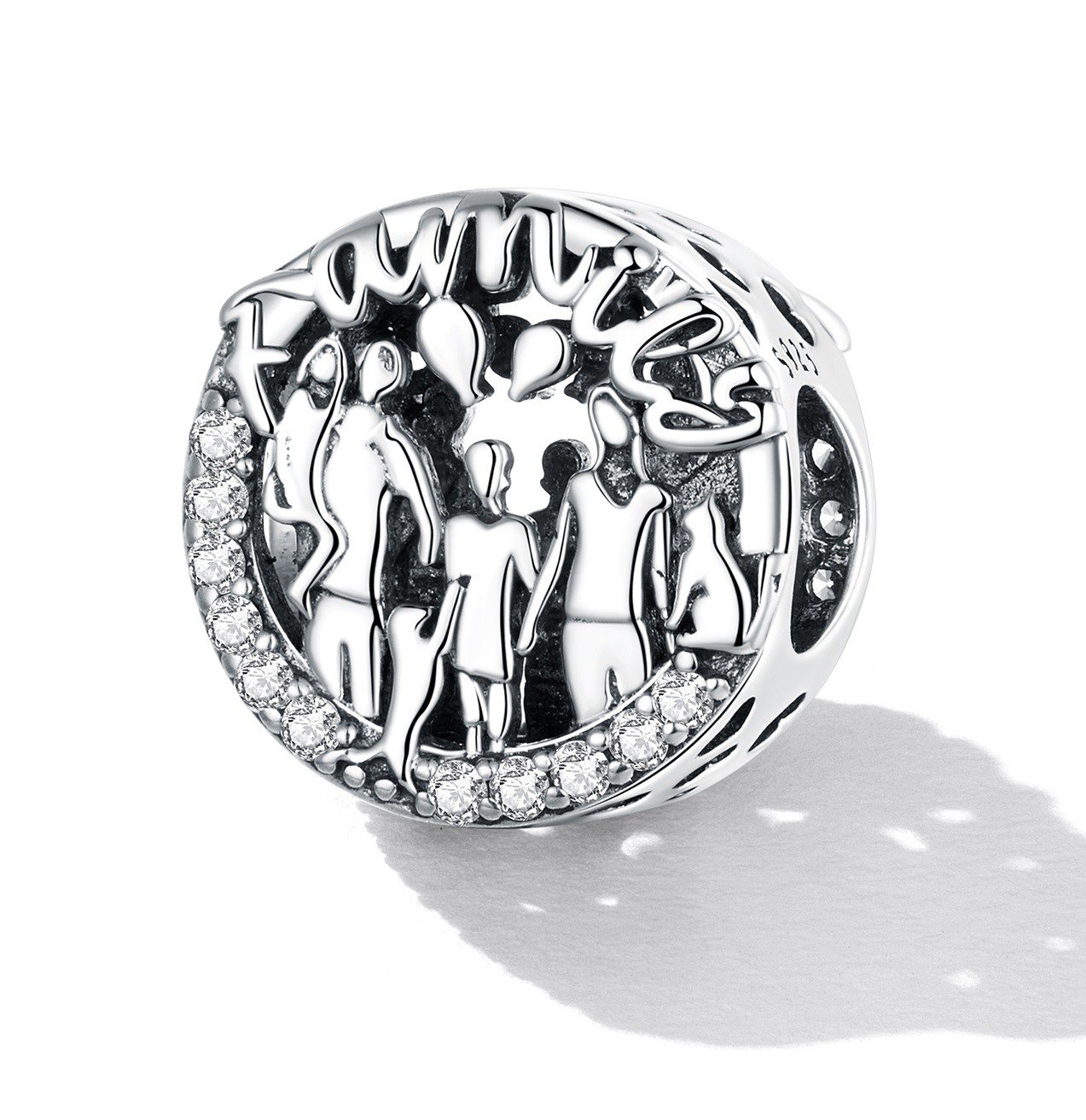 Royal Fashion stříbrný přívěsek Šťastná rodinka SCC2286