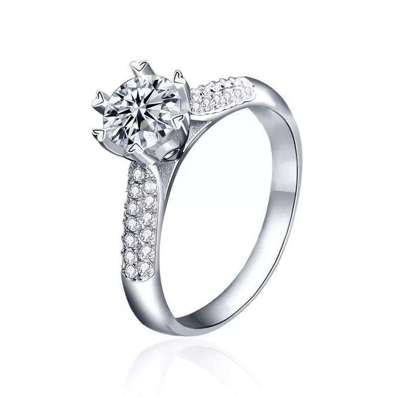 Royal Fashion stříbrný prsten HA-XJZ014-SILVER-MOISSANITE-ZIRCON Velikost: 6 (EU: 51-53)