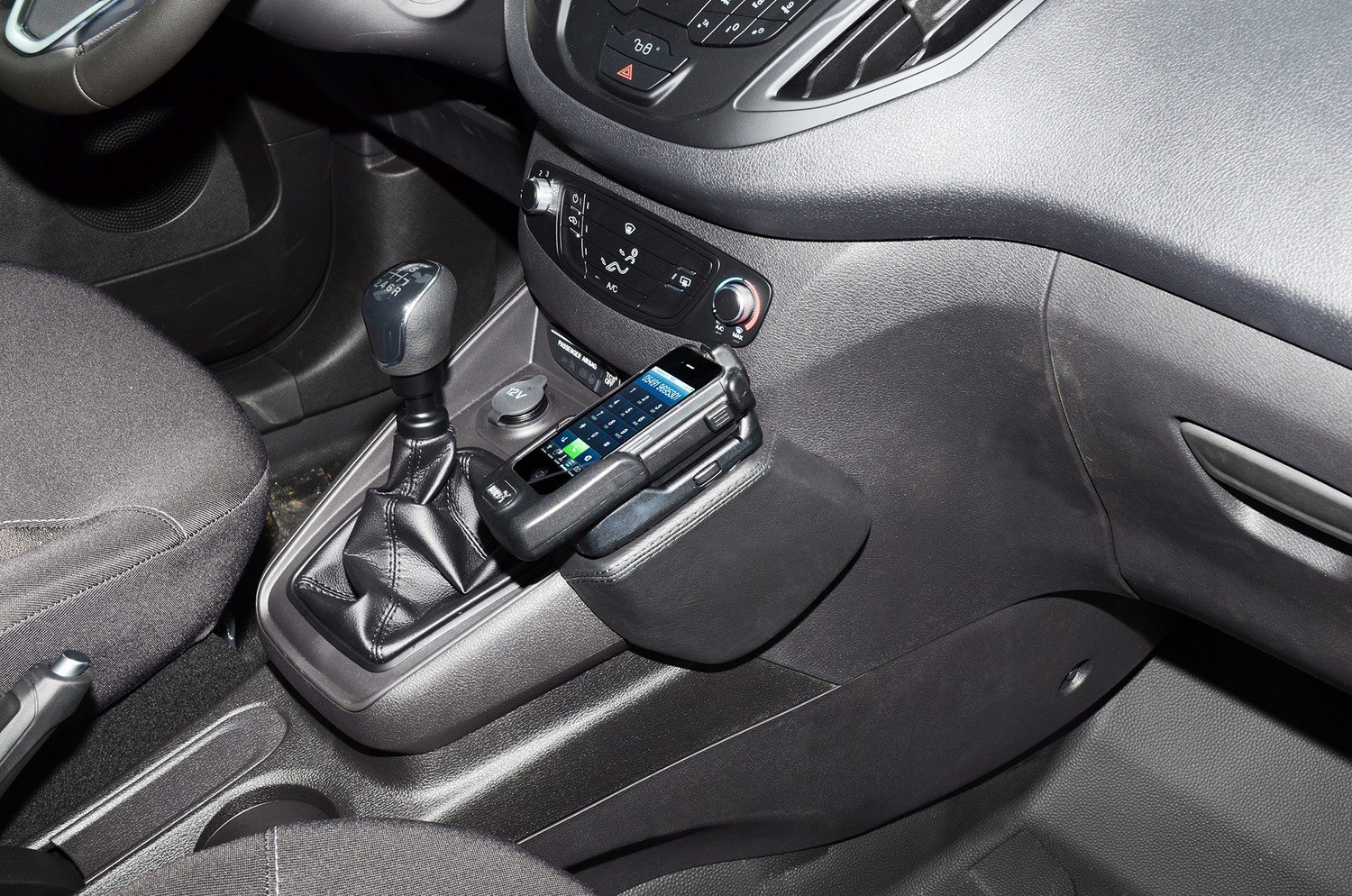 Držák telefonu Kuda Ford Transit Courier/Tourneo