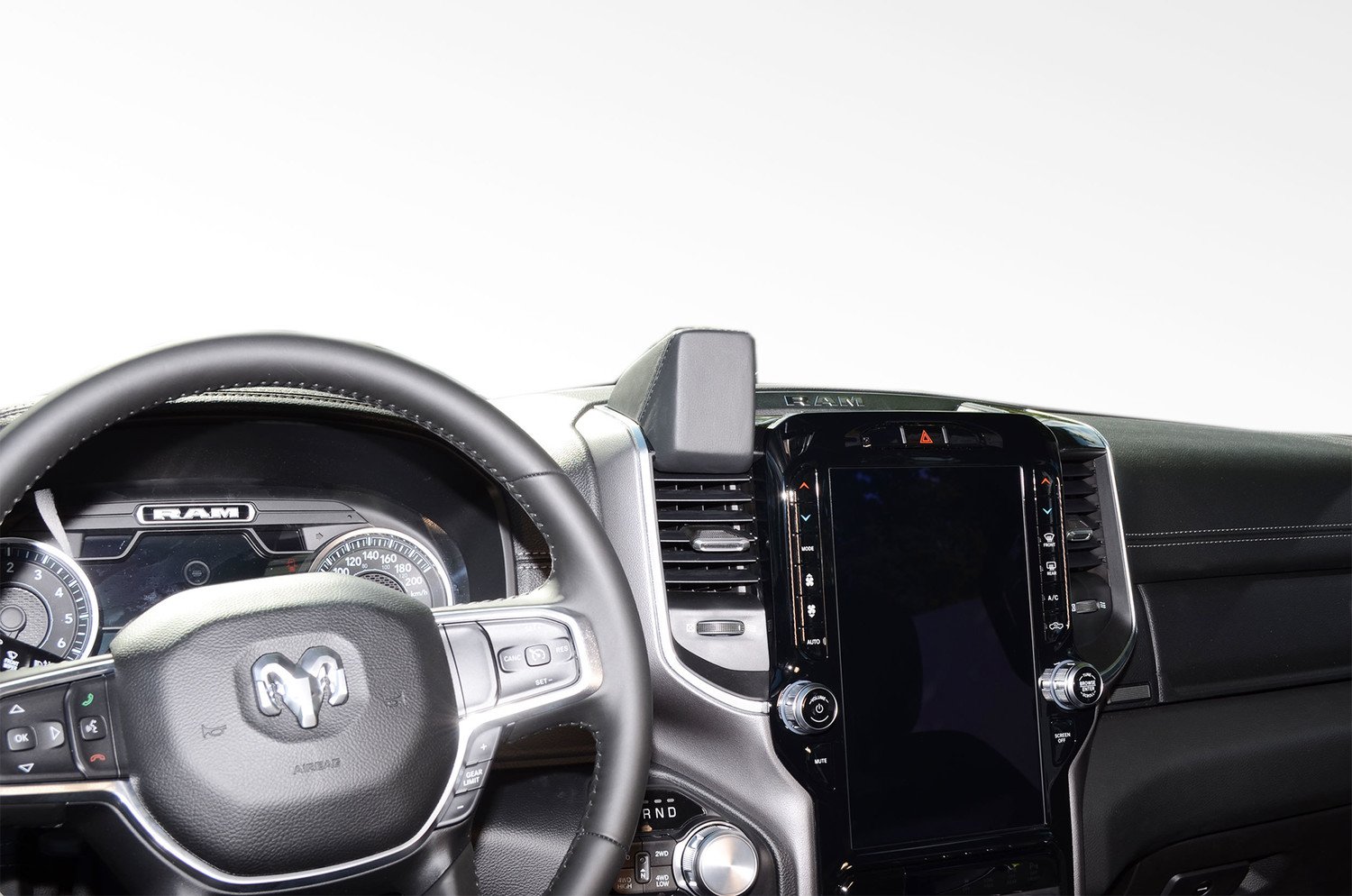 Držák telefonu Kuda Dodge Ram 1500 < 2018