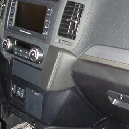 Konzole Kuda na telefon pro Mitsubishi Pajero V80