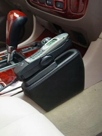 Držák telefonu Kuda Lexus LX 470 Usa