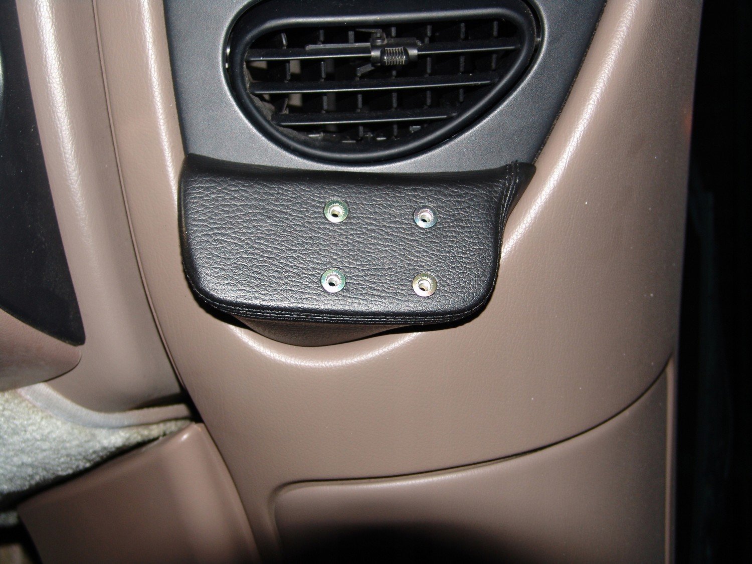 Držák telefonu Kuda Ford Ecoline od 1997