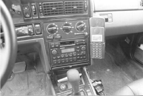 Konzole Kuda na telefon pro Volvo 850 1992-1997