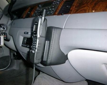 Konzole Kuda na telefon Lincoln Town Car od 1997