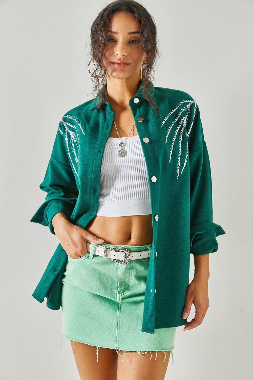 Olalook Women's Leaf Emerald Green Stamp Sequin Detail Oversize Cachet Shirt