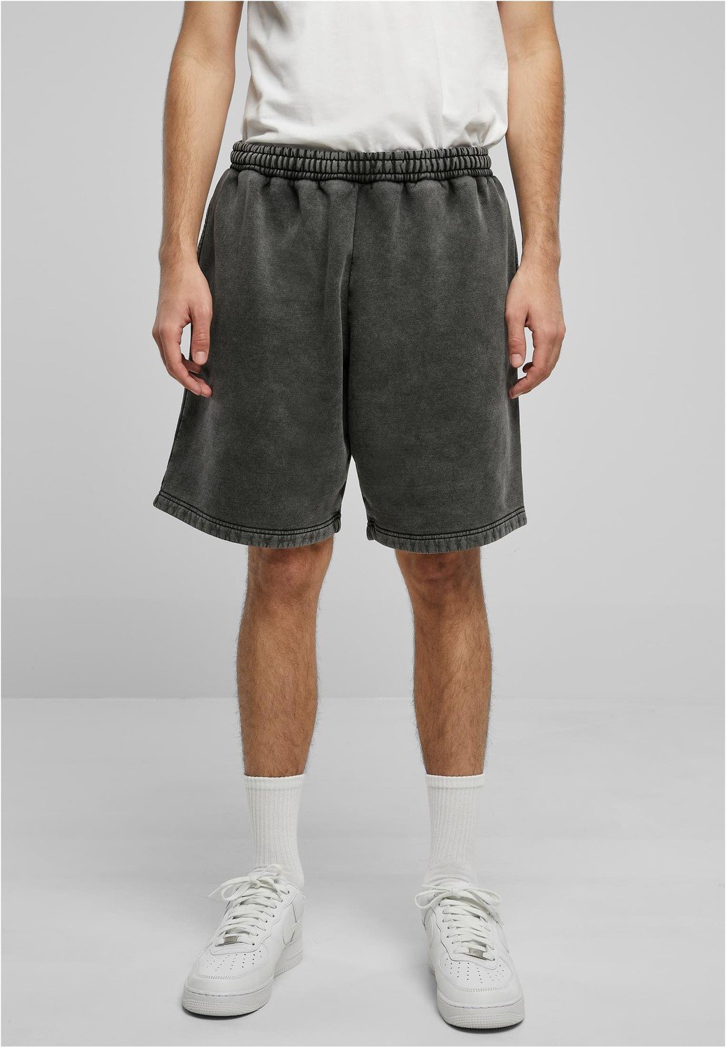 Heavy Sand Washed Sweat Shorts black