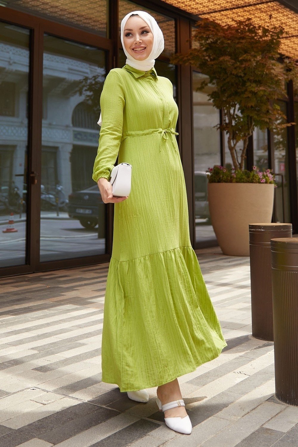 InStyle Aliza Tunnel Dress With A Belt - Oil Green