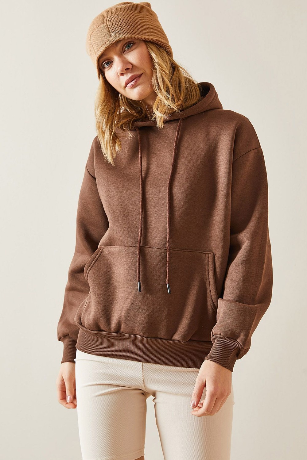 XHAN Brown Kangaroo Pocket & Hooded Sweatshirt