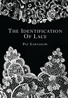 Identification of Lace (Earnshaw Pat)(Paperback / softback)