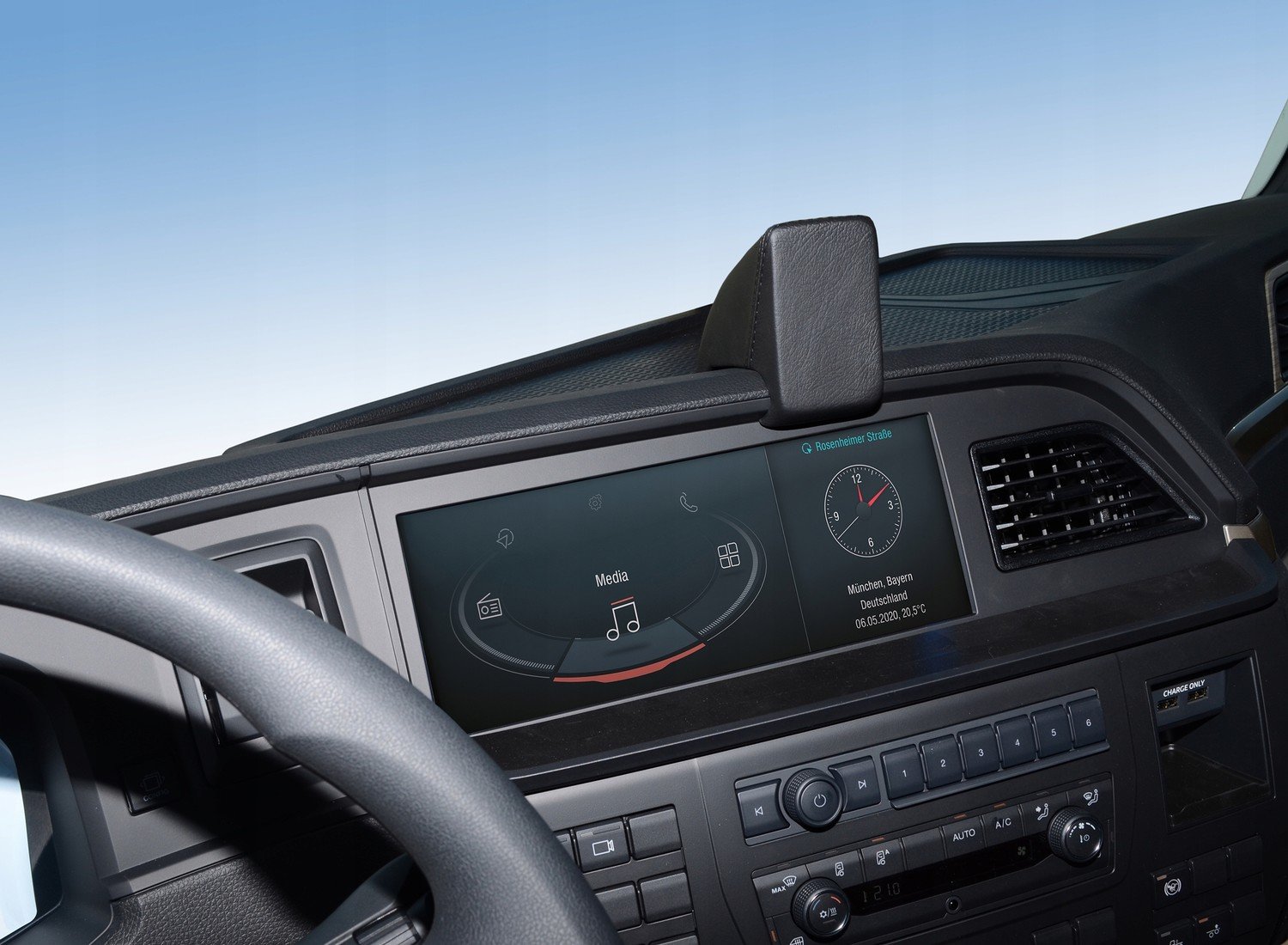 Konzole Kuda na telefon pro Man Tgx od 2020