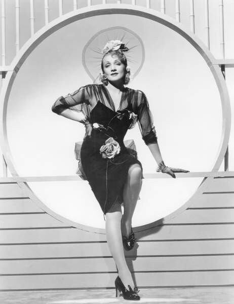 BRIDGEMAN IMAGES Umělecká fotografie Marlene Dietrich, (30 x 40 cm)