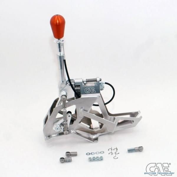 Kulisa řazení CAE Ultra Shifter na Ford Focus Mk3 RS / ST (11-18)