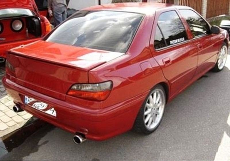 Maxtondesign Křídlo Peugeot 406 standard version 1995-2004