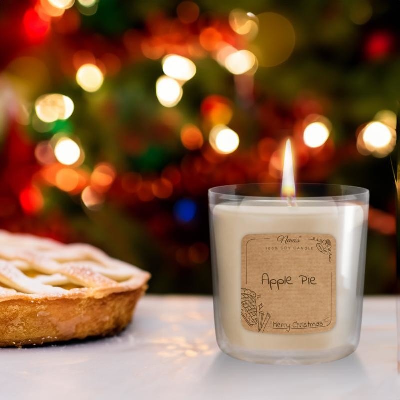 Neness Apple Pie Candle 100% sójová svíčka s vůní jablečného koláče 180g