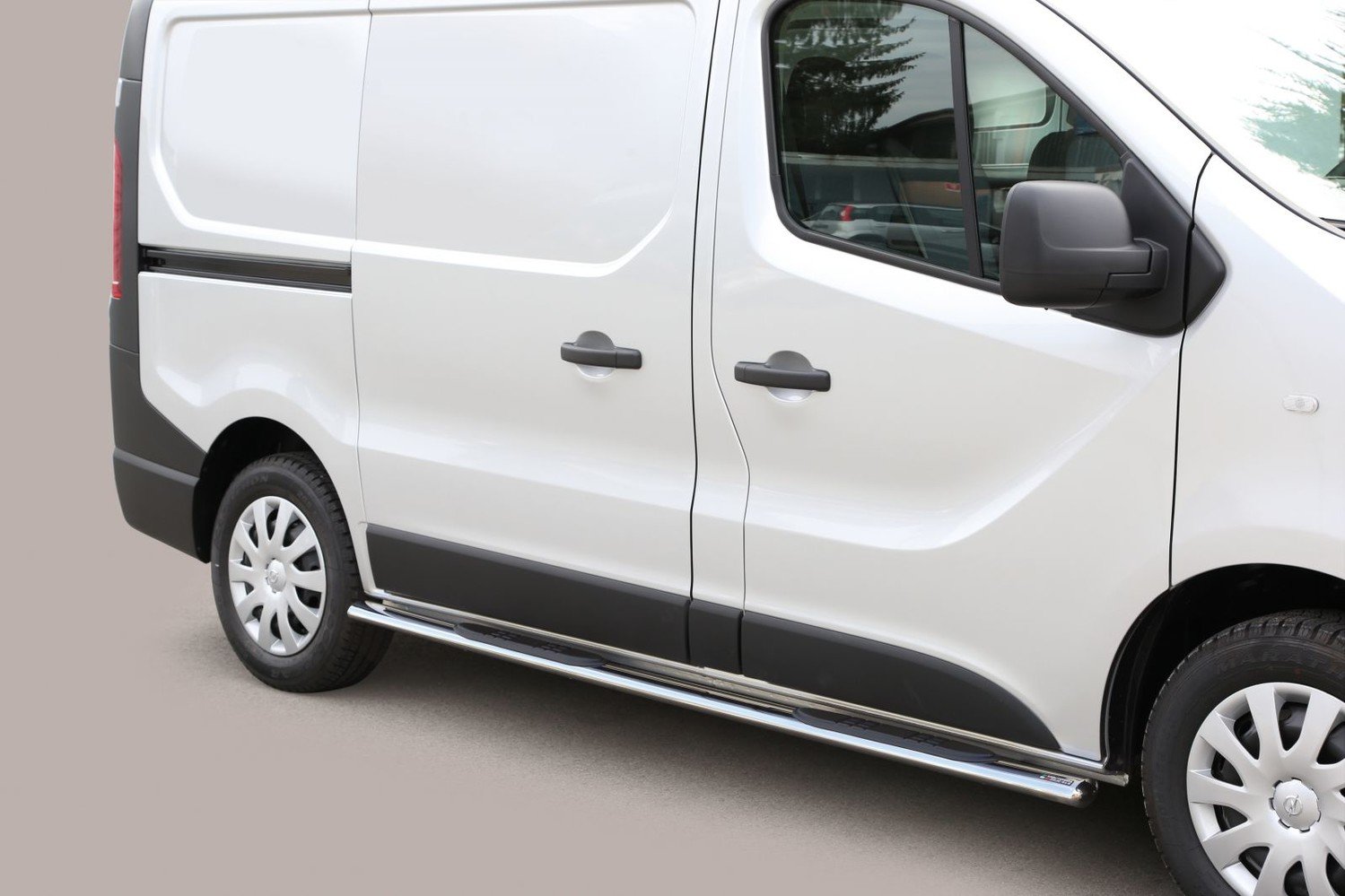 Misutonida Nerez boční oválné nášlapy OPEL Vivaro 14- L1 Model