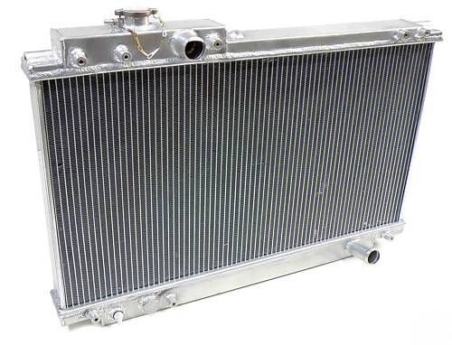 Hlinikový závodní chladič Japspeed Toyota Supra Mk4 (93-98)