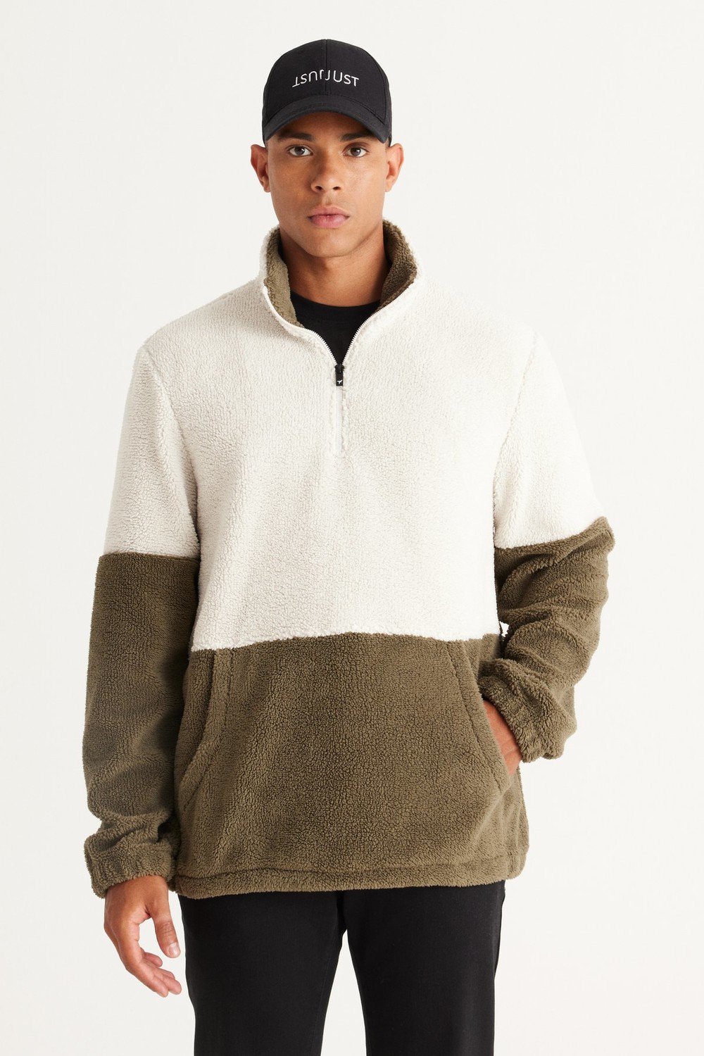 AC&Co / Altınyıldız Classics Men's Beige-khaki Standard Fit Bato Collar Double-Colored Sherpa Fleece Sweatshirt with Kangaroo Pocket.