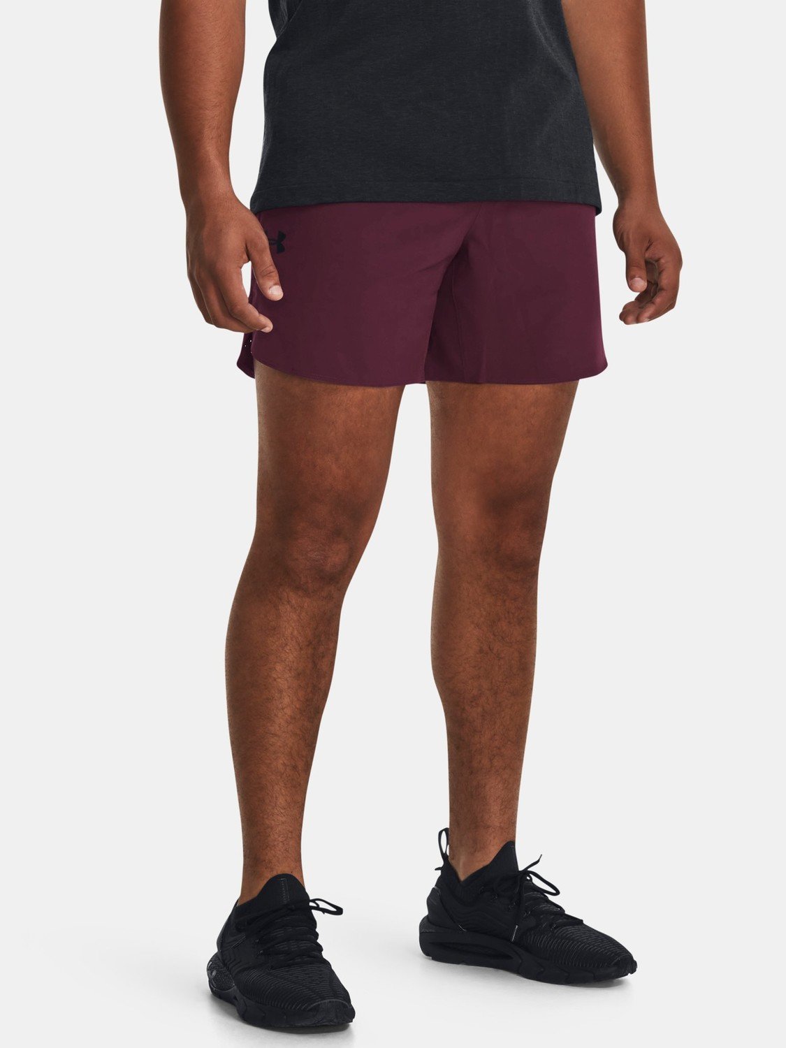 Under Armour Kraťasy UA Peak Woven Shorts-MRN - Pánské