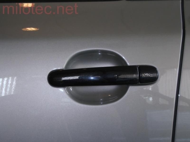 Milotec Kryty klik plné, černá metalíza, (4+4 ks bez zámku) Fabia II. 2007 - 2010