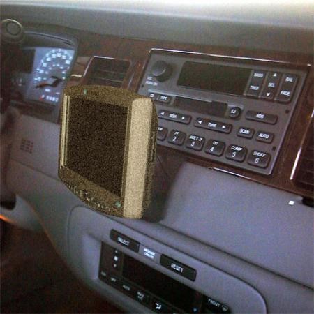 Konzole Kuda telefon navi Lincoln Town Car od 2003