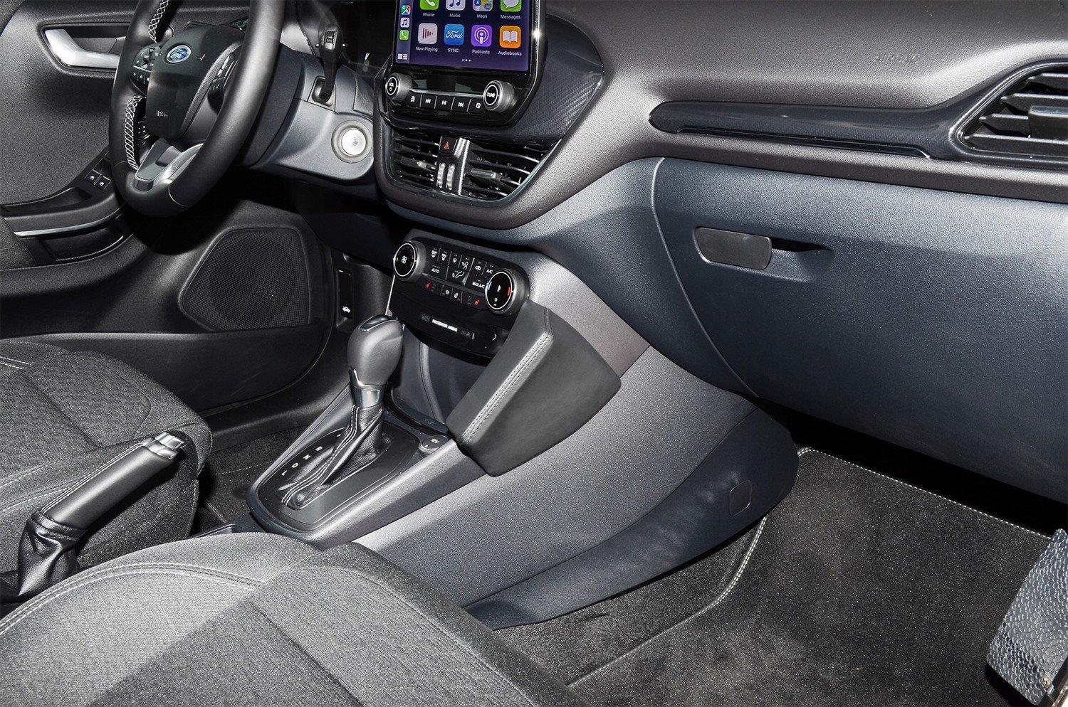 Konzole Kuda na telefon pro Ford Puma od 2019