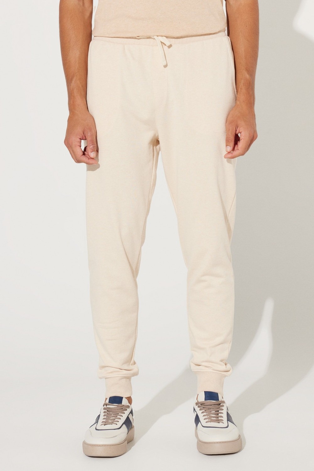 ALTINYILDIZ CLASSICS Men's Beige Standard Fit Normal Cut 100% Cotton Pocket Comfortable Sweatpants.