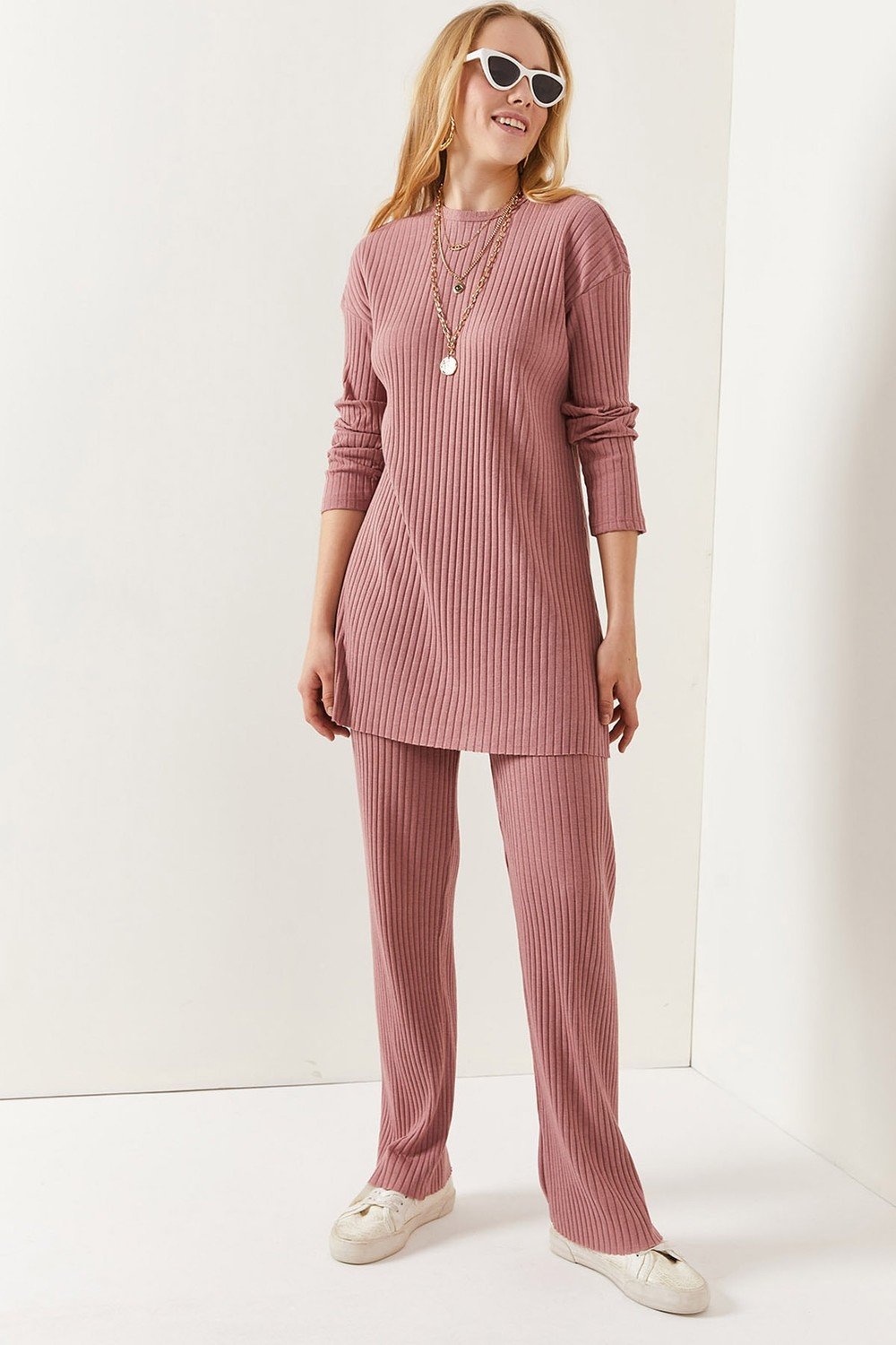 Olalook Women's Dried Rose Top with a slit blouse Bottom Palazzo Corduroy Suit