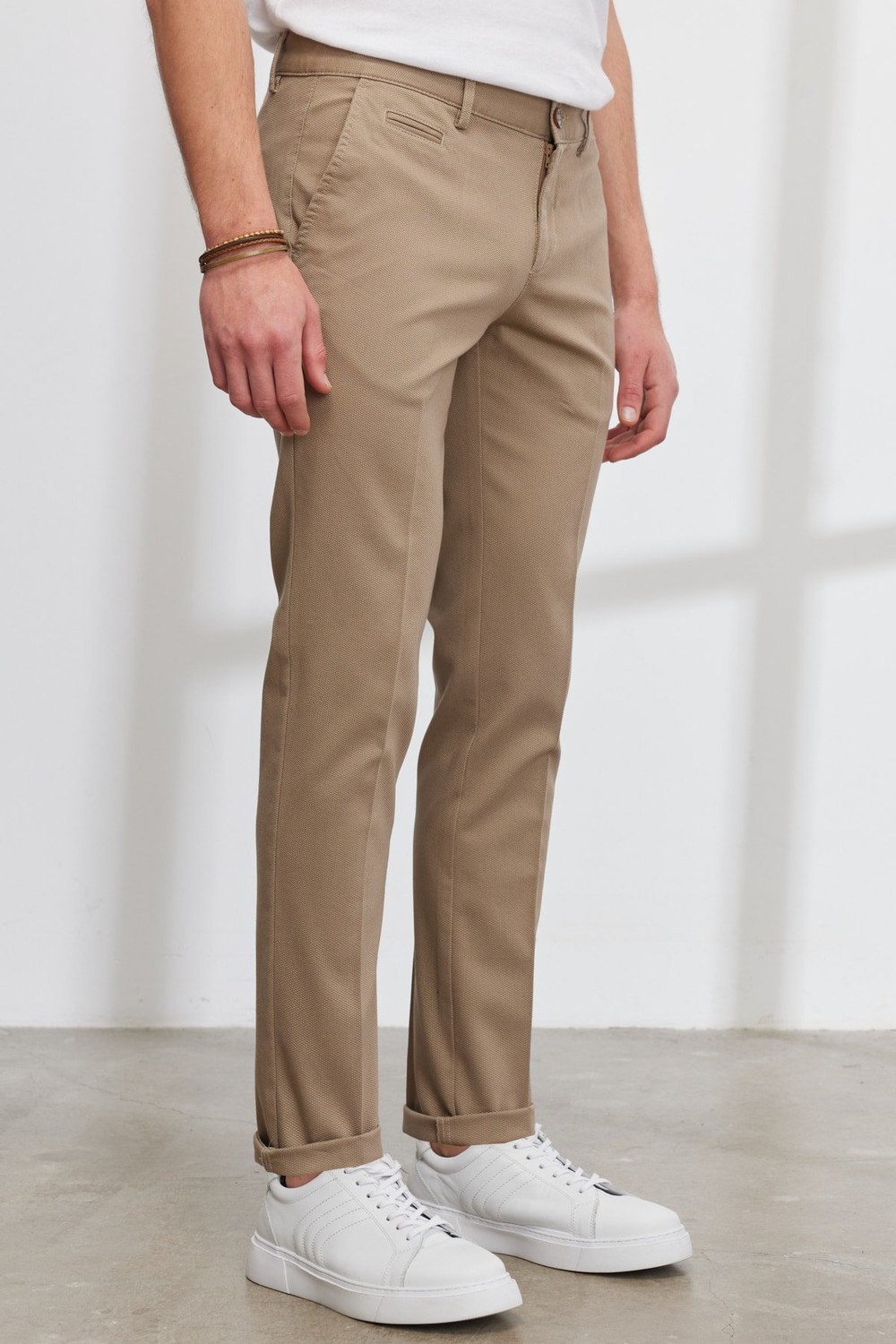 ALTINYILDIZ CLASSICS Men's Beige Slim Fit Slim Fit Trousers with Side Pockets, Cotton Stretchy Dobby Trousers.