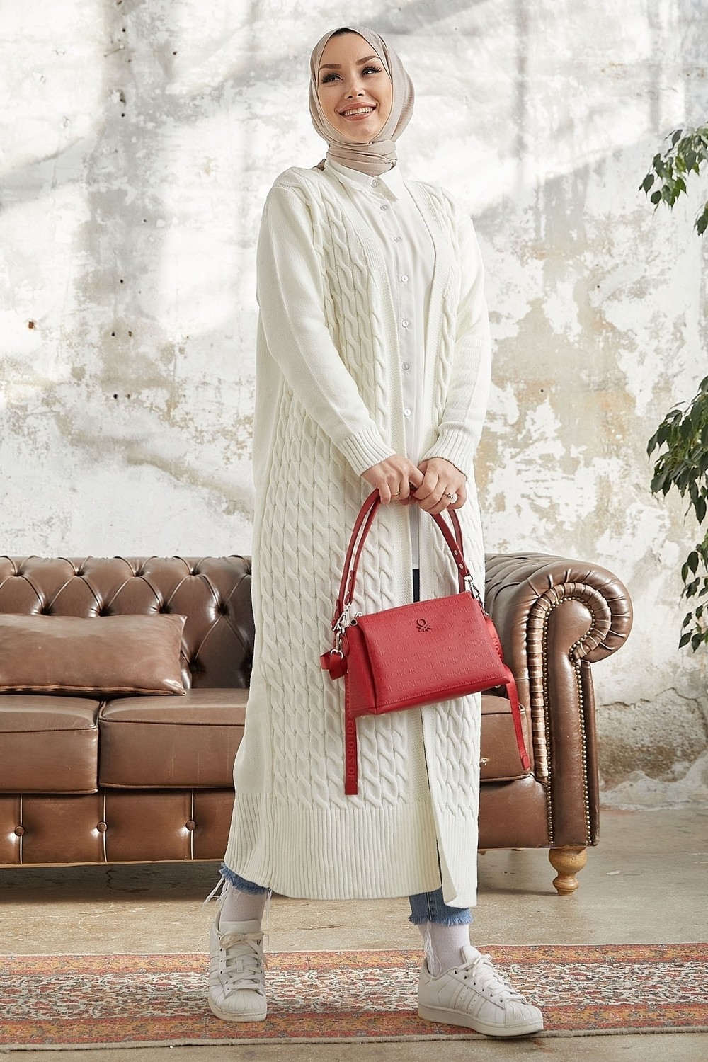 InStyle Jolie Knitted Pattern Knitwear Long Cardigan - White