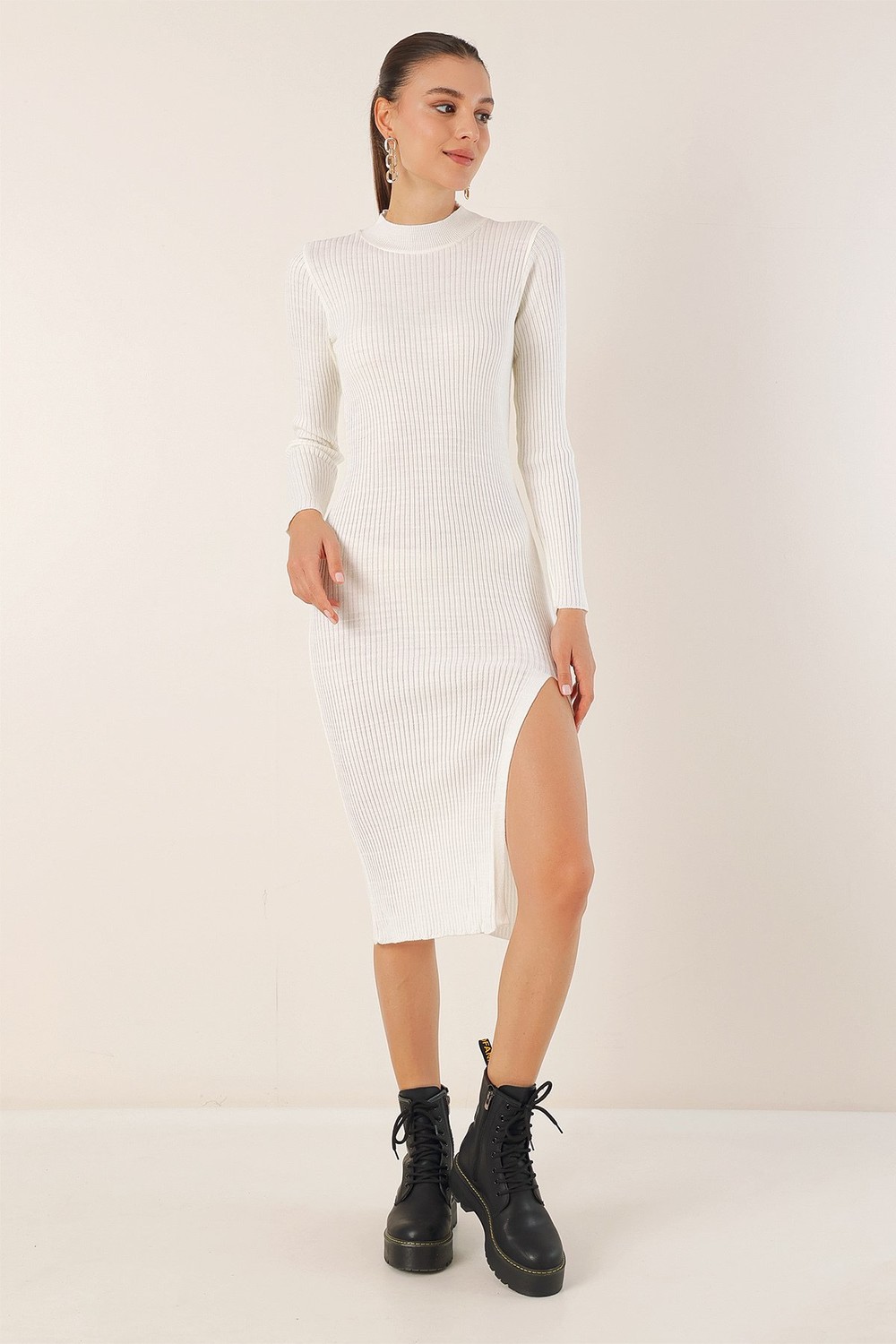 Bigdart 15828 Slit Knitwear Dress - White